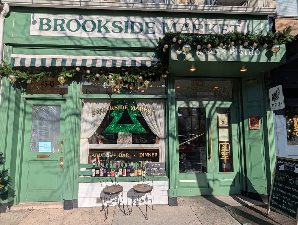 Brookside Market Cafe & Bistro