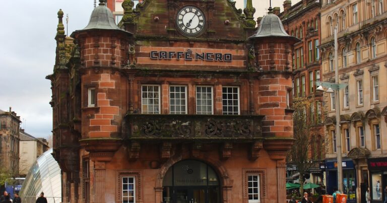 Late-night study desks in a Glasgow university library open after 10pm