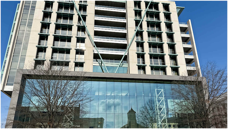 Regus – Montgomery, RSA Dexter