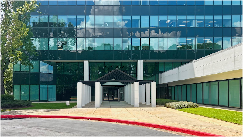 HQ Montlimar Drive