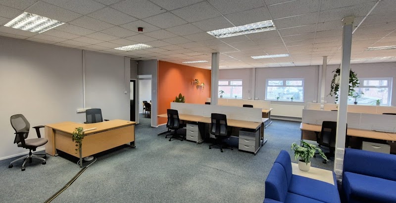 Serene Workspaces
