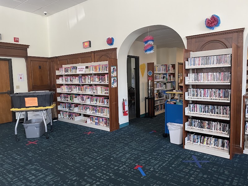 Community Libraries of Providence: Olneyville Library