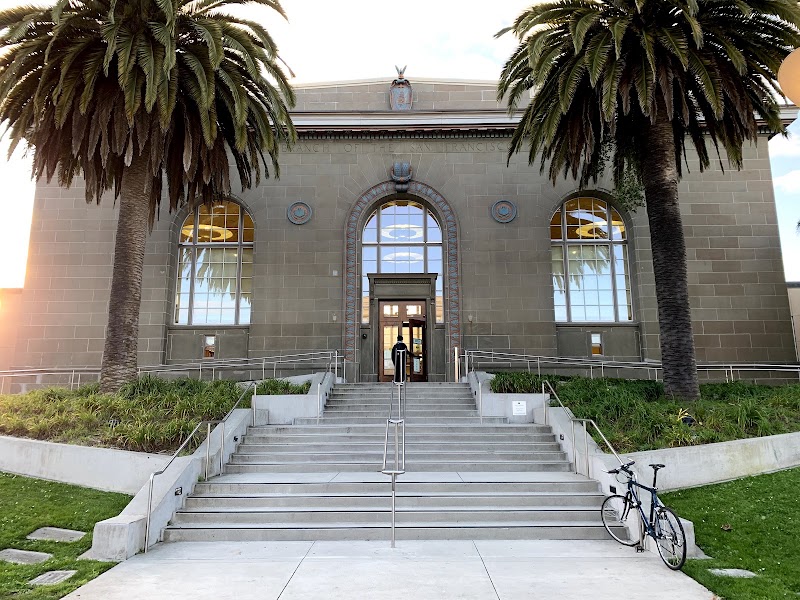 Richmond / Senator Milton Marks Branch Library