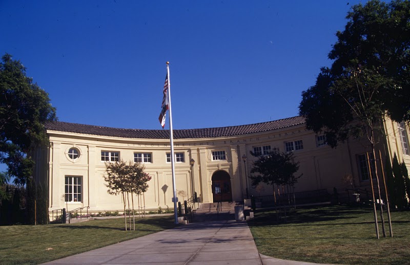 Lincoln Heights Branch Library