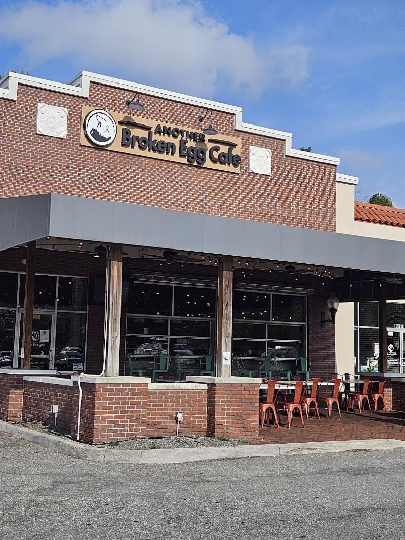 Another Broken Egg Cafe