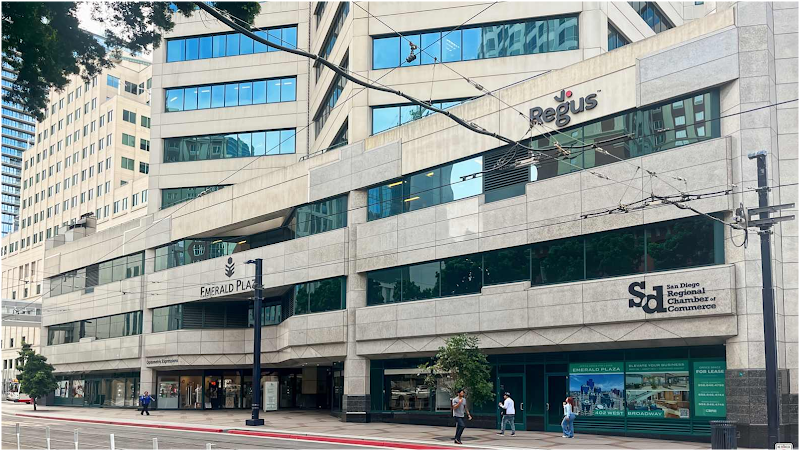Regus – San Diego – Emerald Plaza
