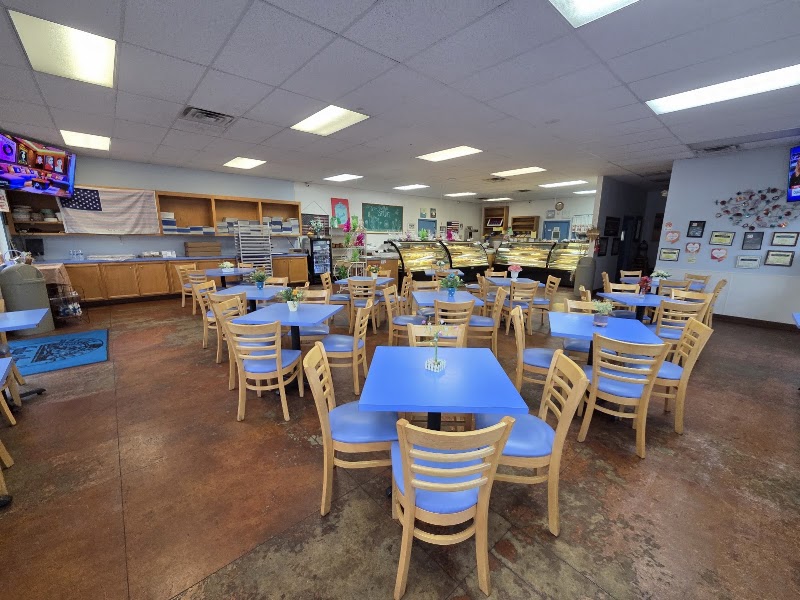 Julie Anne’s Bakery & Cafe