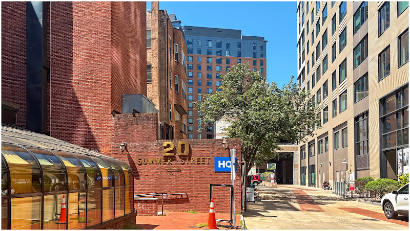 HQ Summer Street