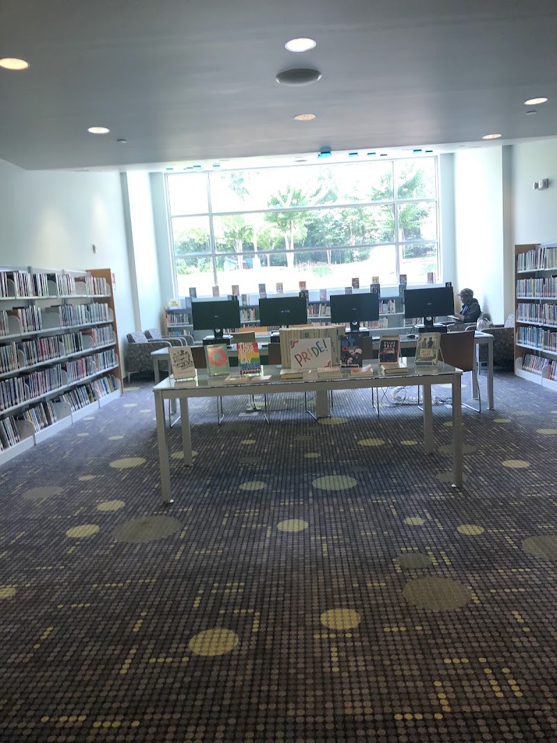Northlake-Barbara Loar Library, DeKalb County Public Library